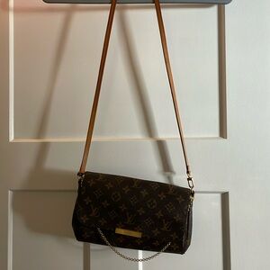 Louis Vuitton crossbody convertible